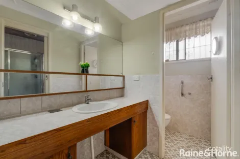 Property photo of 14 Nardoo Street Ingleburn NSW 2565