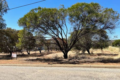 32 Alfred St, York, WA 6302