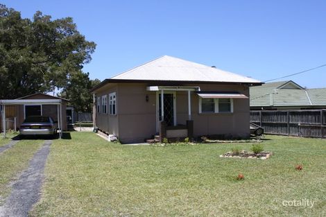 16 Gosford Ave, The Entrance, NSW 2261