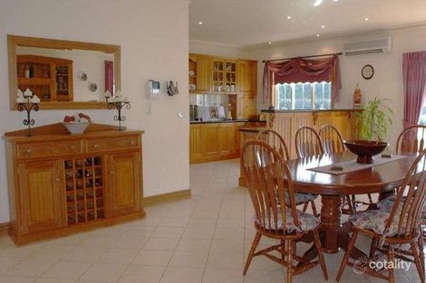 Property photo of 52 Stuart Drive Woodend VIC 3442