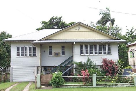 8 Barr St, Earlville, QLD 4870