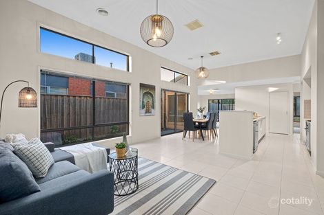 Property photo of 10 Alpini Parade Sunshine West VIC 3020