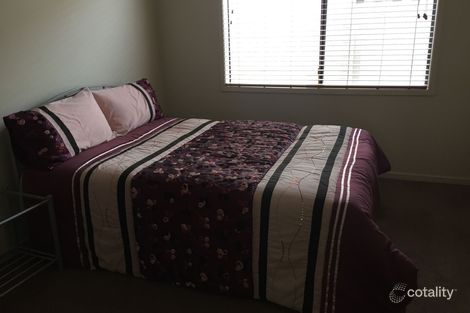 Property photo of 9 Weigall Close Caroline Springs VIC 3023