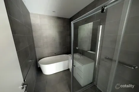 Property photo of 2/566 South Road Moorabbin VIC 3189