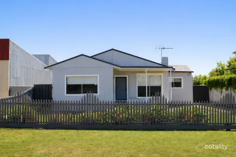 54 Steel St, Corowa, NSW 2646
