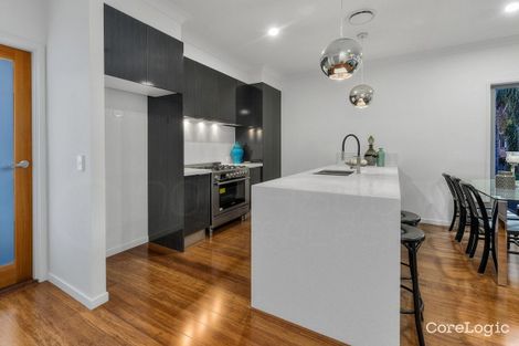 Property photo of 9/51 Railway Parade Norman Park QLD 4170