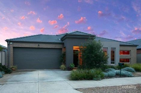 Property photo of 7 Inglewood Drive Burnside Heights VIC 3023