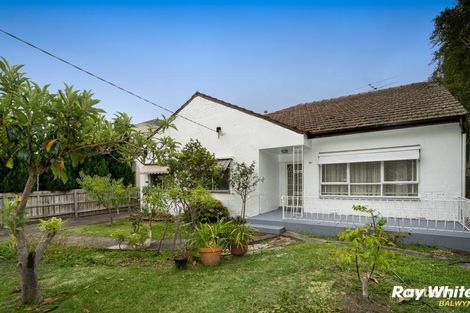 Property photo of 16 Norbert Street Balwyn VIC 3103