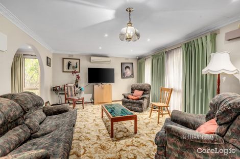 Property photo of 824 Highbury Road Glen Waverley VIC 3150