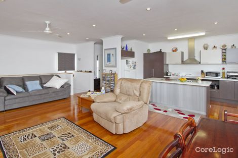 Property photo of 11/12-16 Kangaroo Avenue Bongaree QLD 4507