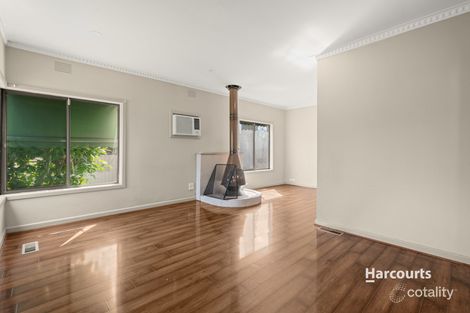 Property photo of 1/16 Rhoden Grove Eumemmerring VIC 3177