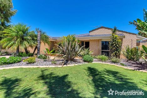 3 Macau Pl, Warnbro, WA 6169