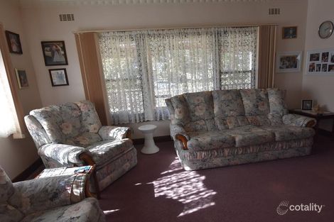 Property photo of 14 Mitchells Road Moe VIC 3825