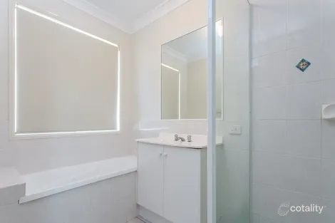 Property photo of 79 Brooklands Circuit Forest Lake QLD 4078