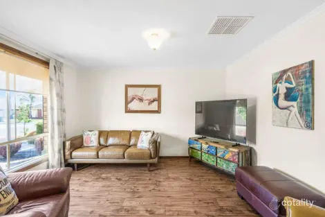 Property photo of 1 Alberta Drive Burton SA 5110