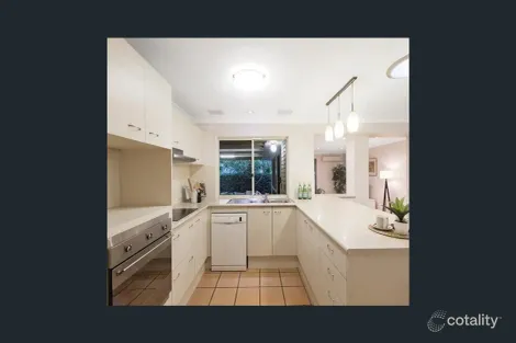 Property photo of 8 Mitchell Place Belmont QLD 4153