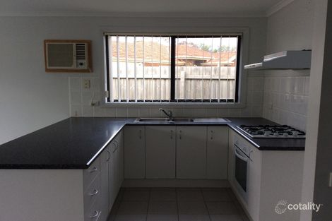 Property photo of 1/2 Grantley Close Hampton Park VIC 3976