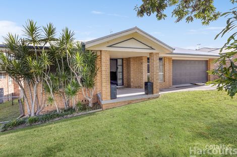 15 Springfields Dr, Greenhill, NSW 2440