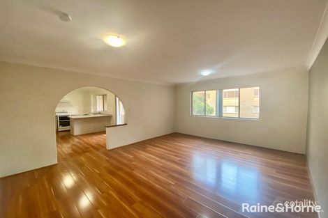 Property photo of 2/13-15 Helen Street Westmead NSW 2145