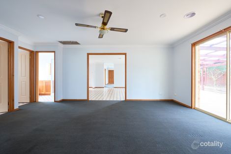 Property photo of 5 George Bass Court Skye VIC 3977