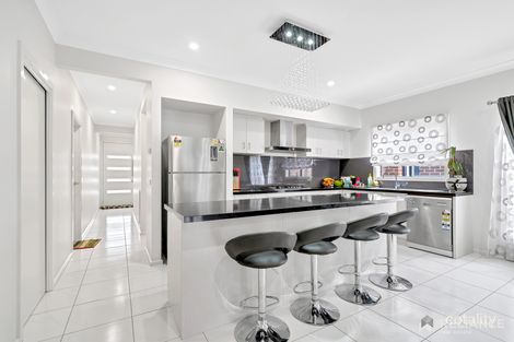 Property photo of 18 Edmonton Avenue Truganina VIC 3029