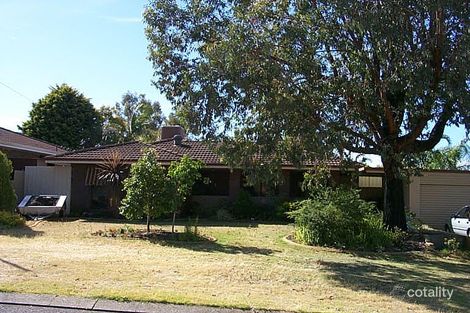 6 Guinivere Way, Camillo, WA 6111