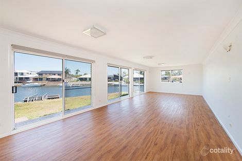 Property photo of 15 Girua Avenue Runaway Bay QLD 4216