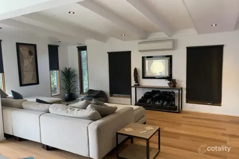 Property photo of 12 Tamboritha Terrace Coongulla VIC 3860