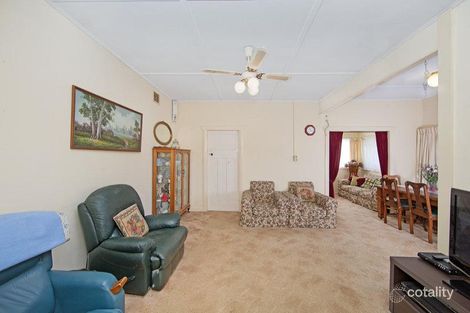 Property photo of 15 Brooke Avenue Killarney Vale NSW 2261
