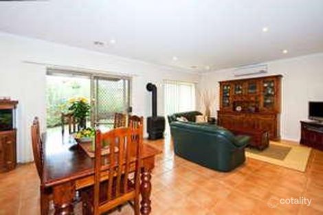 Property photo of 34 Casey Crescent Viewbank VIC 3084