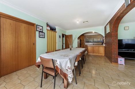 Property photo of 72 Fairfax Circuit Albanvale VIC 3021