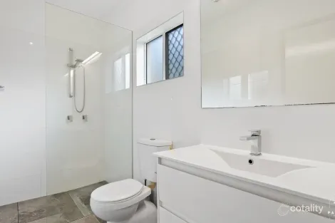 Property photo of 22 Bramble Street Clifton Beach QLD 4879