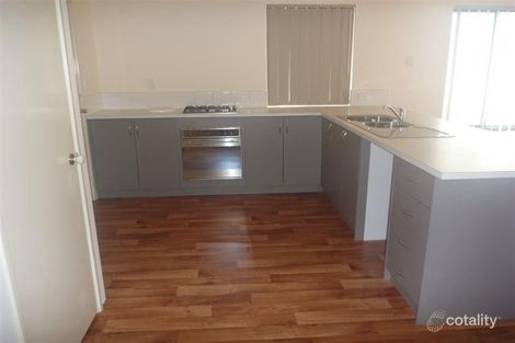 Property photo of 7 Eldorado Loop Meadow Springs WA 6210