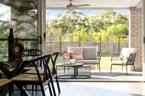 Property photo of 14 Deeside Court Spring Mountain QLD 4300