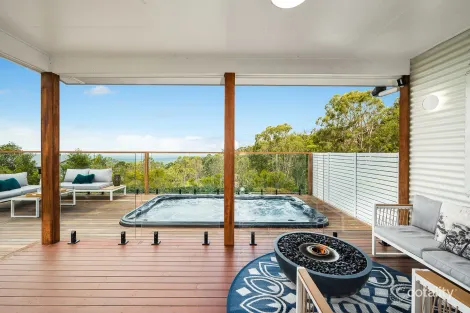 Property photo of 8 Crystal Court Ocean View QLD 4521
