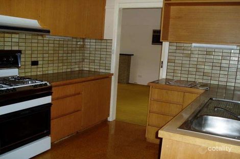 17 Myrtle Gr, Blackburn, VIC 3130
