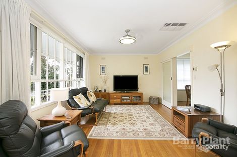Property photo of 26 Highclere Avenue Mount Waverley VIC 3149
