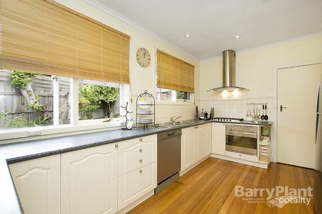 Property photo of 26 Highclere Avenue Mount Waverley VIC 3149