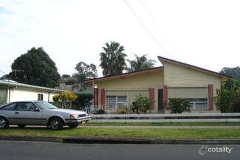 27 Denman Rd, Georges Hall, NSW 2198