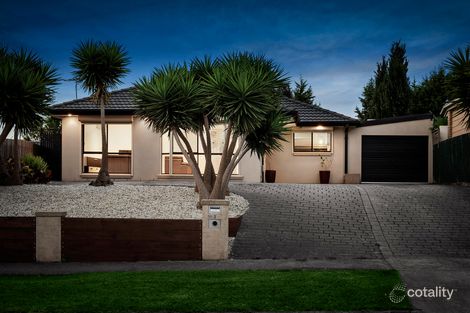 Property photo of 2 Carbon Crescent Mill Park VIC 3082