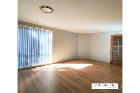 Property photo of 23A Throsby Way Ambarvale NSW 2560