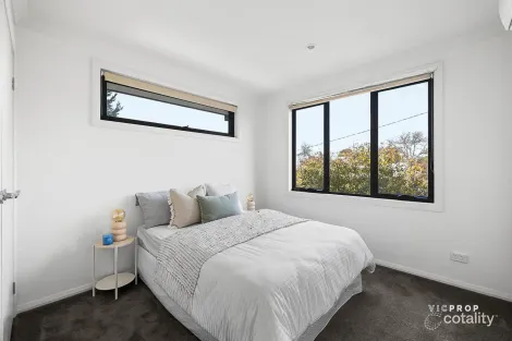 Property photo of 4/4 Koala Court Doncaster East VIC 3109