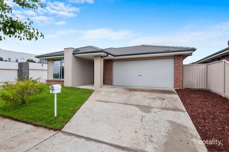 Property photo of 3 Carbine Drive Alfredton VIC 3350