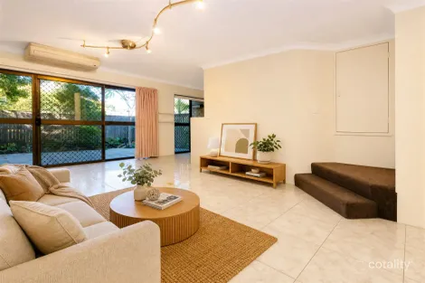 Property photo of 2/19 Temple Street Coorparoo QLD 4151