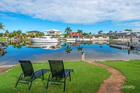 Property photo of 8 Drysdale Place Paradise Point QLD 4216