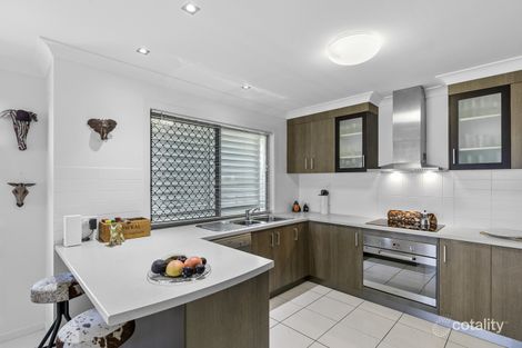 Property photo of 8 Barramundi Drive Burrum Heads QLD 4659