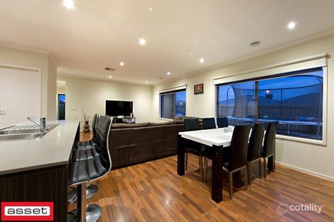 Property photo of 10 Beldale Court Sandhurst VIC 3977
