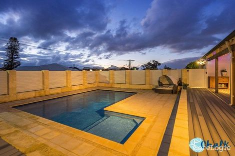 Property photo of 4 Andrew Road Waikiki WA 6169