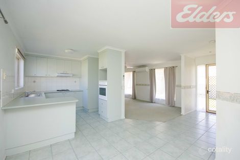 Property photo of 14 Hamilton Place West Wodonga VIC 3690