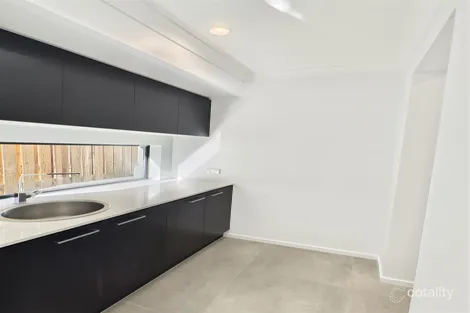 Property photo of 25 Bala Place Calamvale QLD 4116